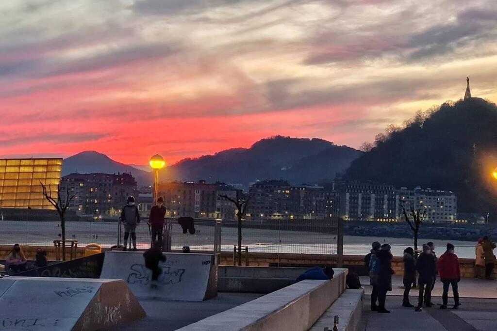 Apartamento Zurriola By Sanse Holidays San Sebastian Buitenkant foto